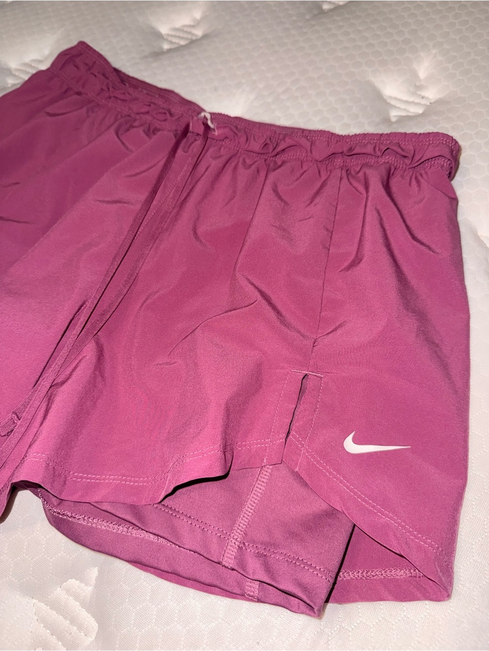 103. Nike pink shorts size Large - Picture 2 of 4